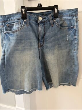 Seven7 Light Blue Denim Bermuda Shorts with Navy Stitching